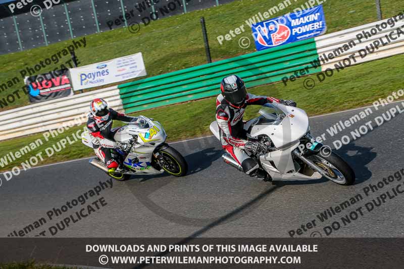 PJM Wedding Photography;enduro digital images;event digital images;eventdigitalimages;mallory park;mallory park photographs;mallory park trackday;mallory park trackday photographs;no limits trackdays;peter wileman photography;racing digital images;trackday digital images;trackday photos